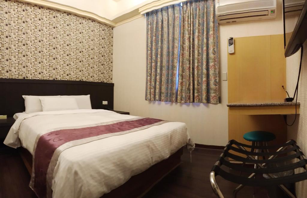 King Town Hotel Luodong Dış mekan fotoğraf