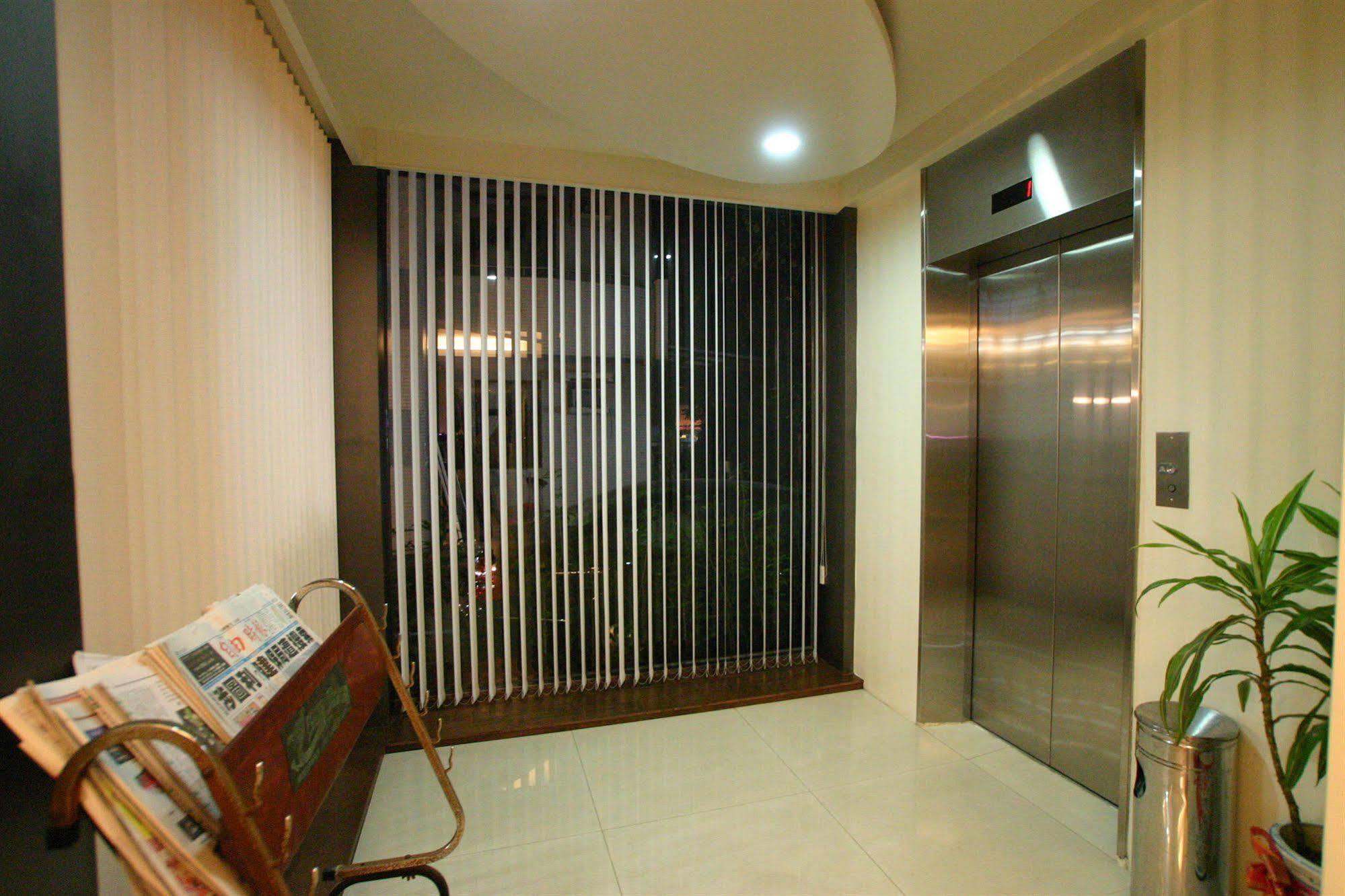 King Town Hotel Luodong Dış mekan fotoğraf