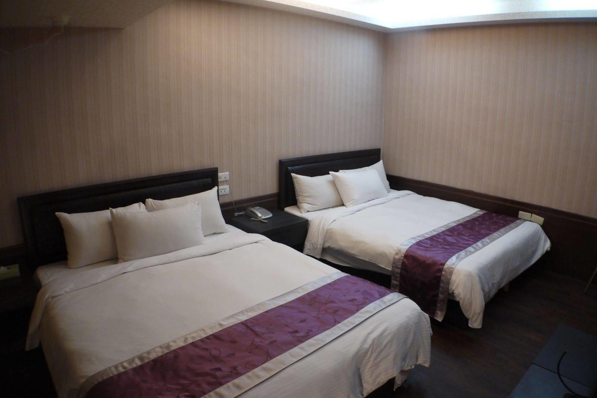 King Town Hotel Luodong Dış mekan fotoğraf
